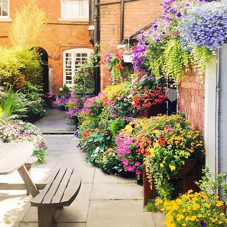 Bournville House & Cafe Birmingham Esterno foto